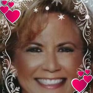 Meet your Posher, Connie